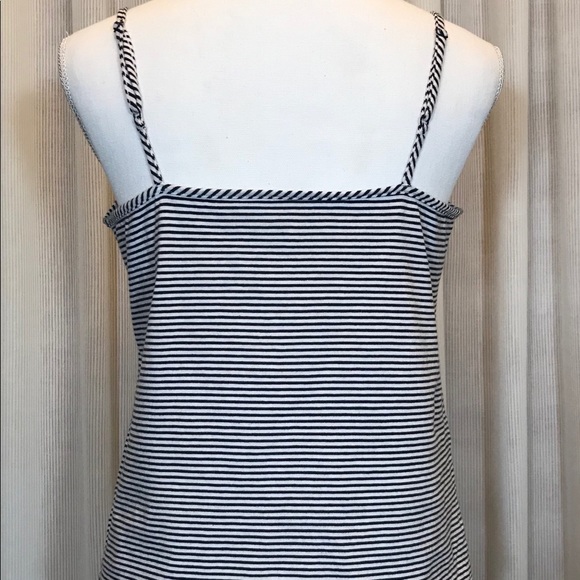 Talbots top 💙 - Picture 4 of 5